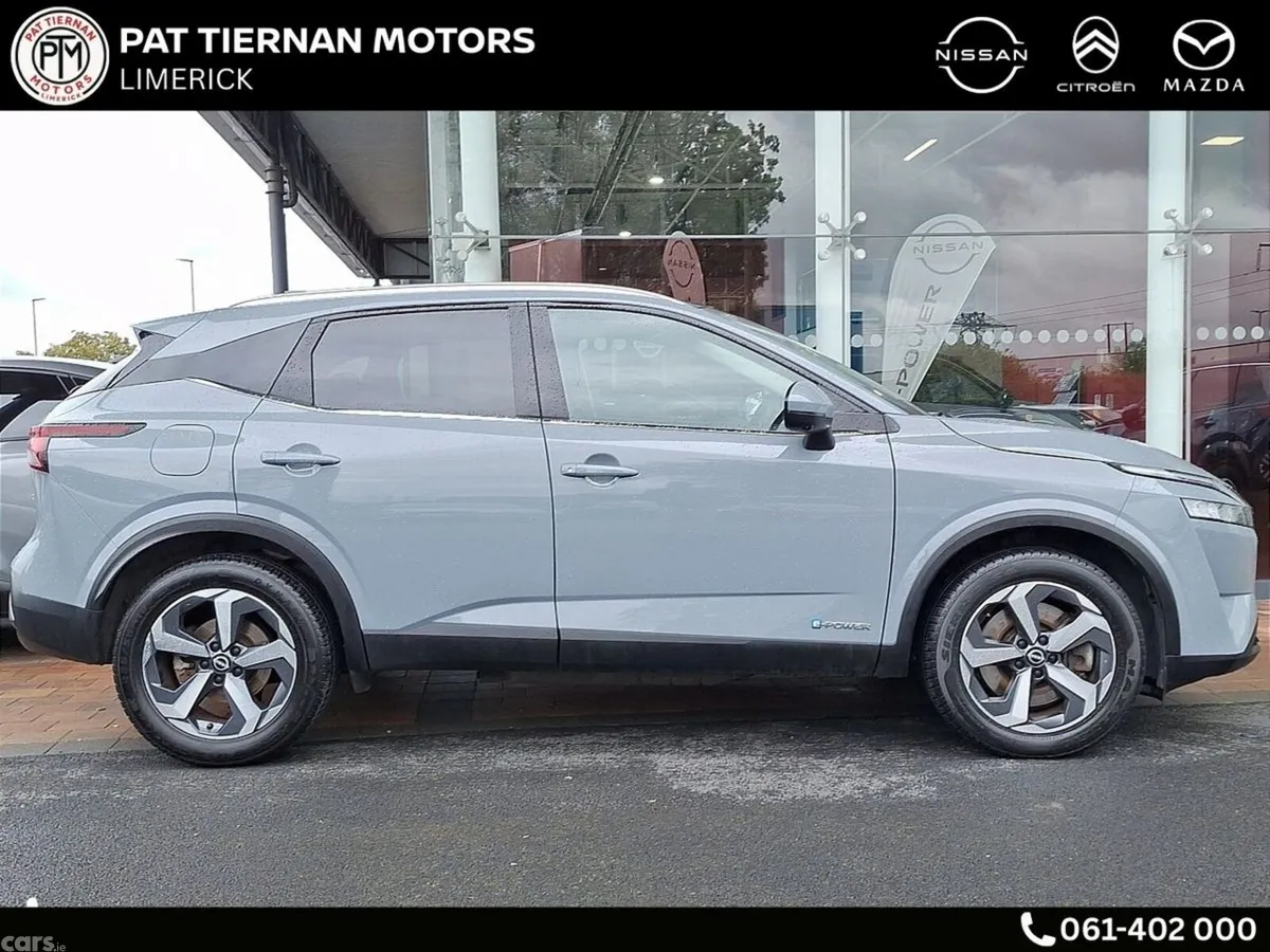Nissan Qashqai MPV, Petrol, 2024, Grey