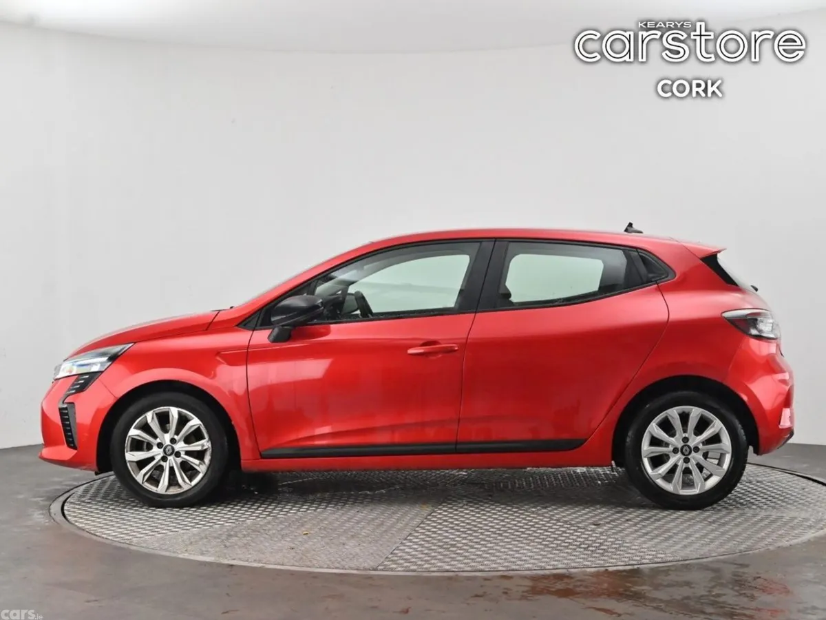 Renault Clio Hatchback, Petrol, 2024, Red