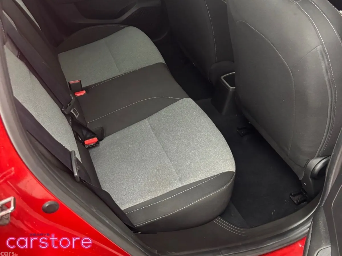 Renault Clio Hatchback, Petrol, 2024, Red