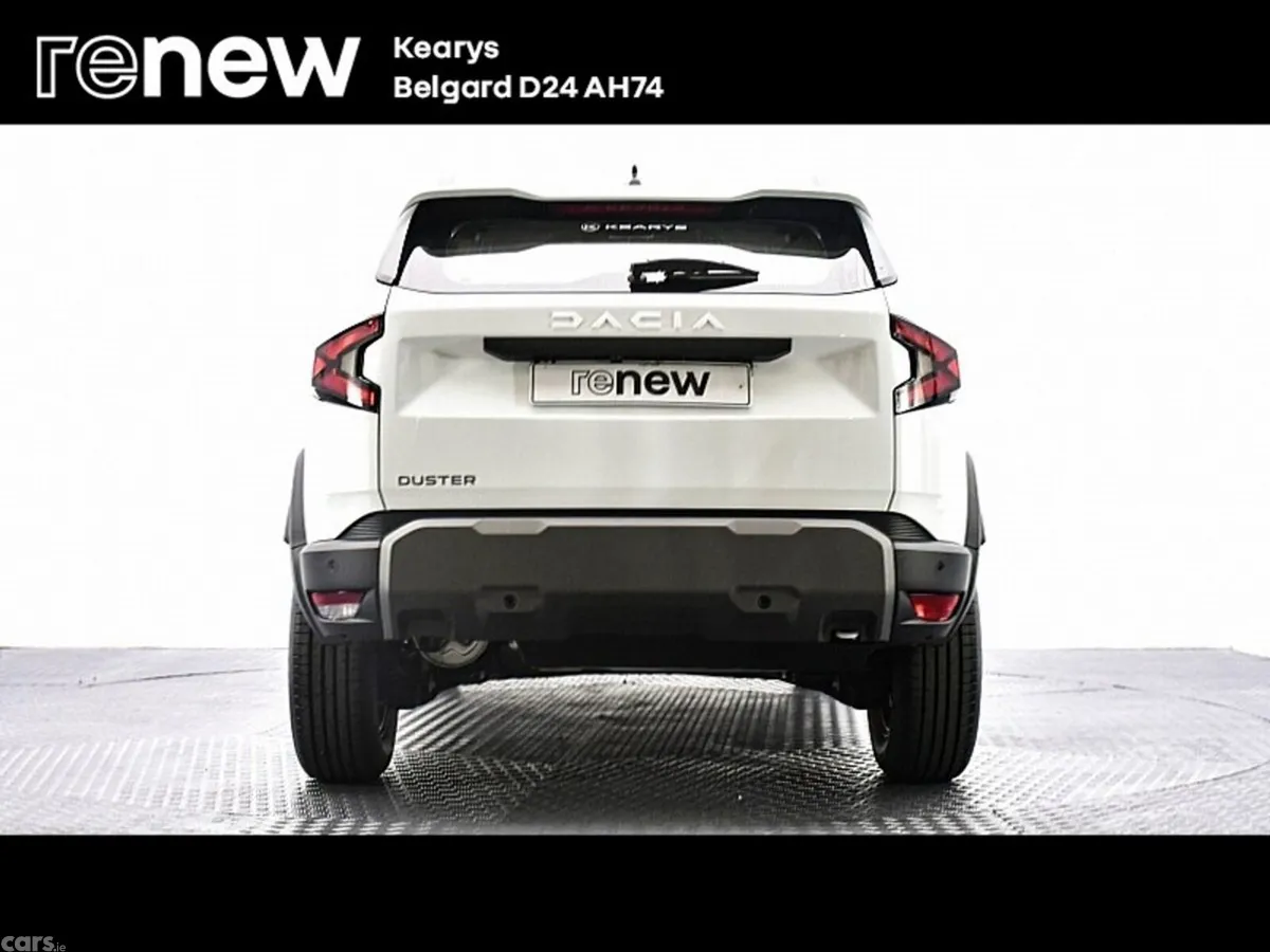 Dacia Duster SUV, Petrol Hybrid, 2025, White