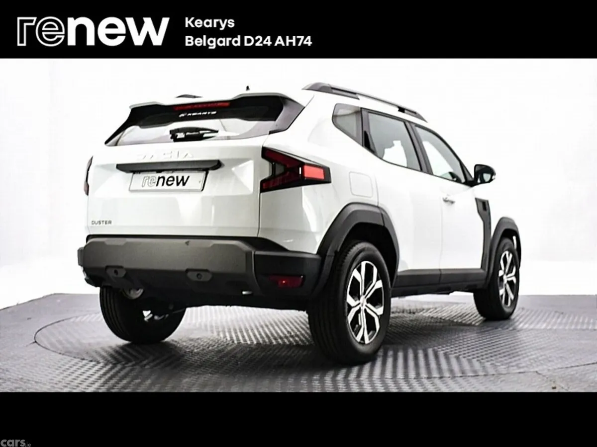 Dacia Duster SUV, Petrol Hybrid, 2025, White
