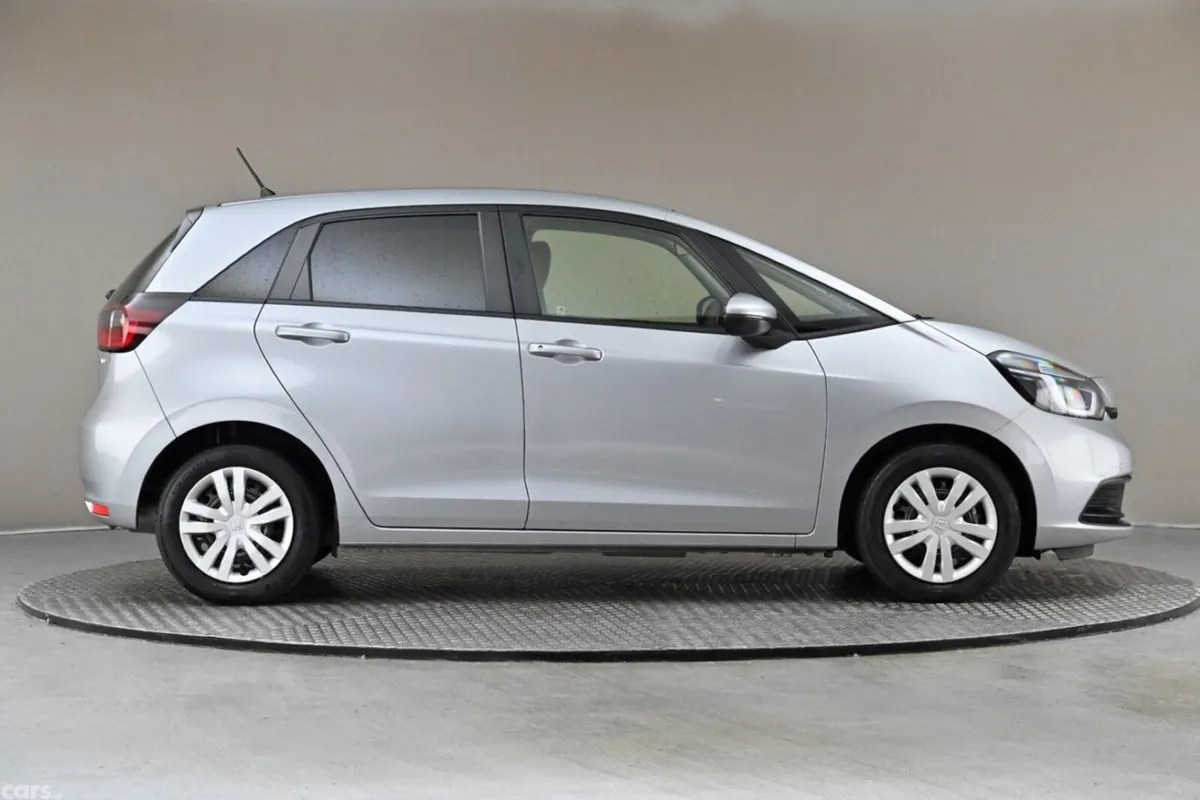 Honda Fit Hatchback, Petrol Hybrid, 2023, Silver