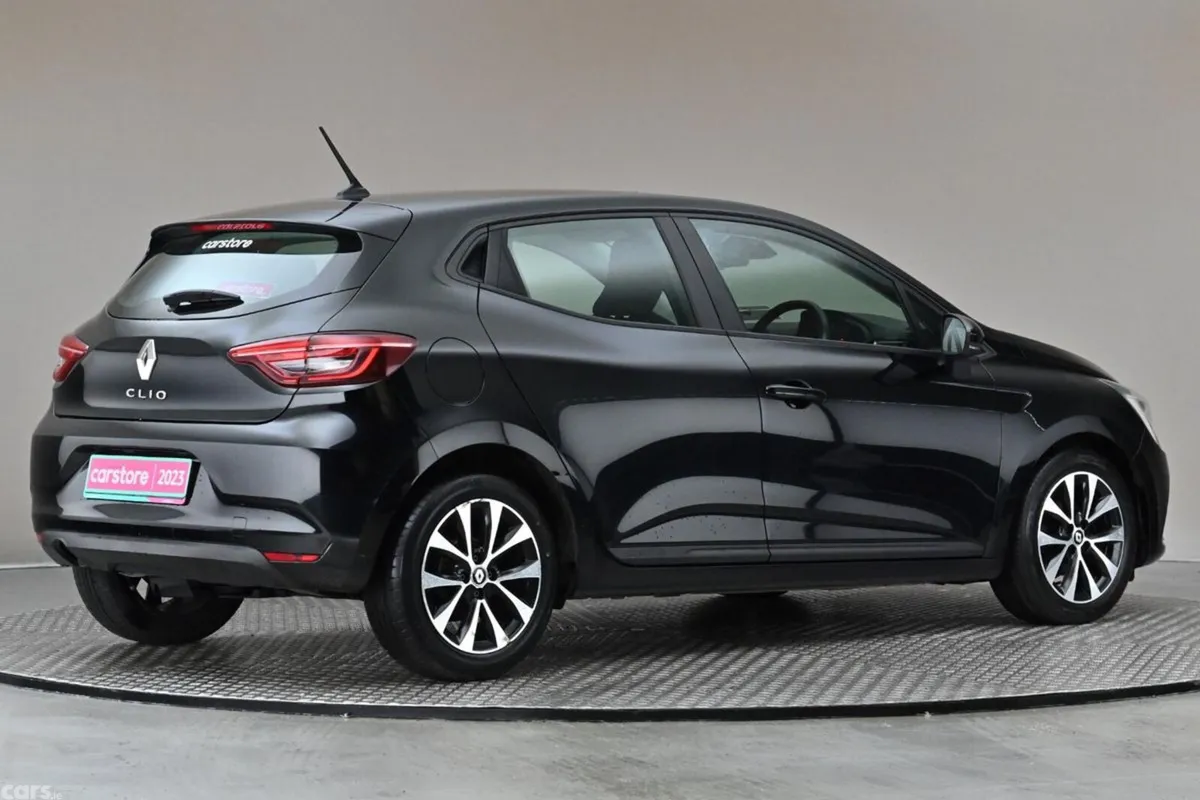 Renault Clio Hatchback, Petrol, 2023, Black