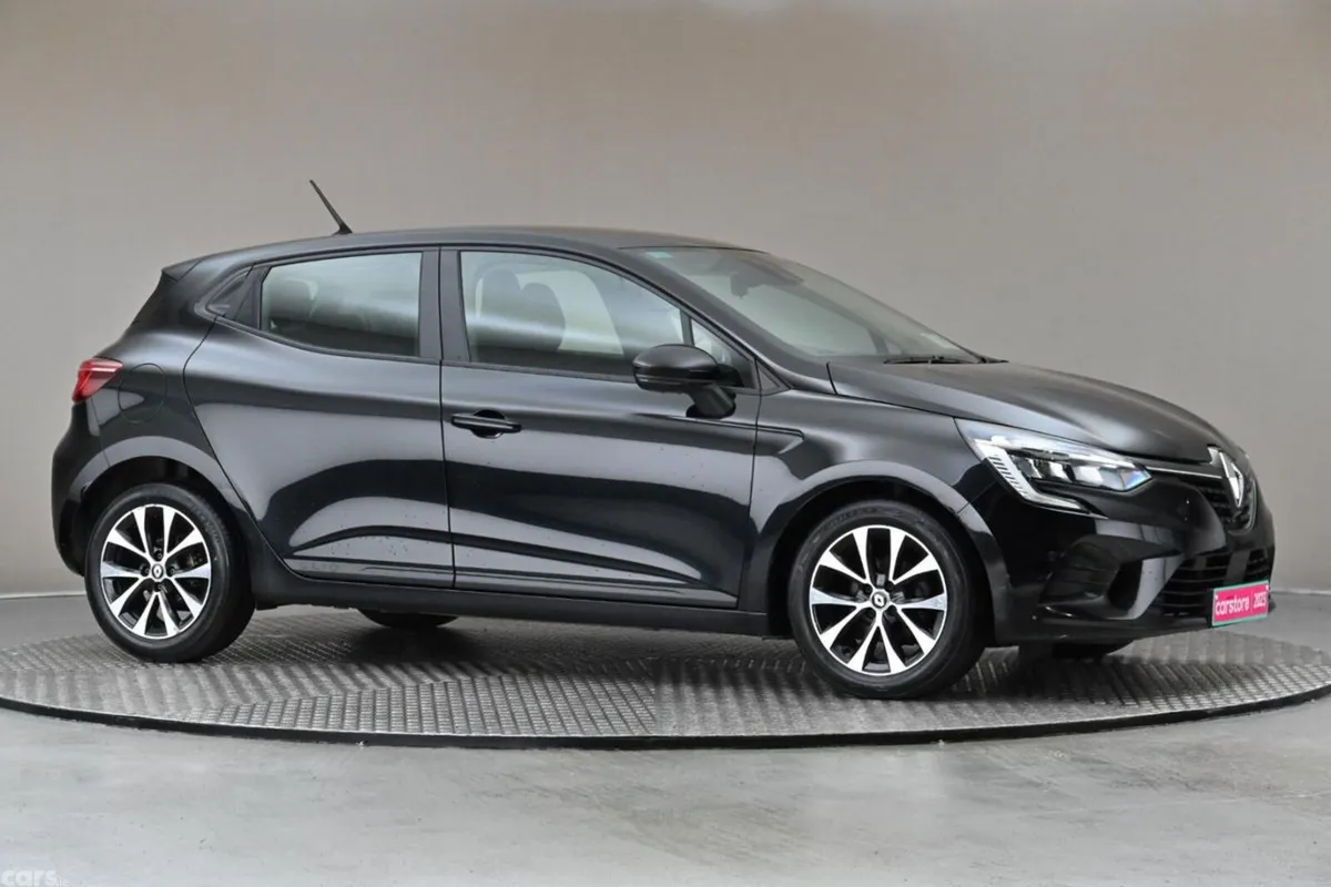 Renault Clio Hatchback, Petrol, 2023, Black