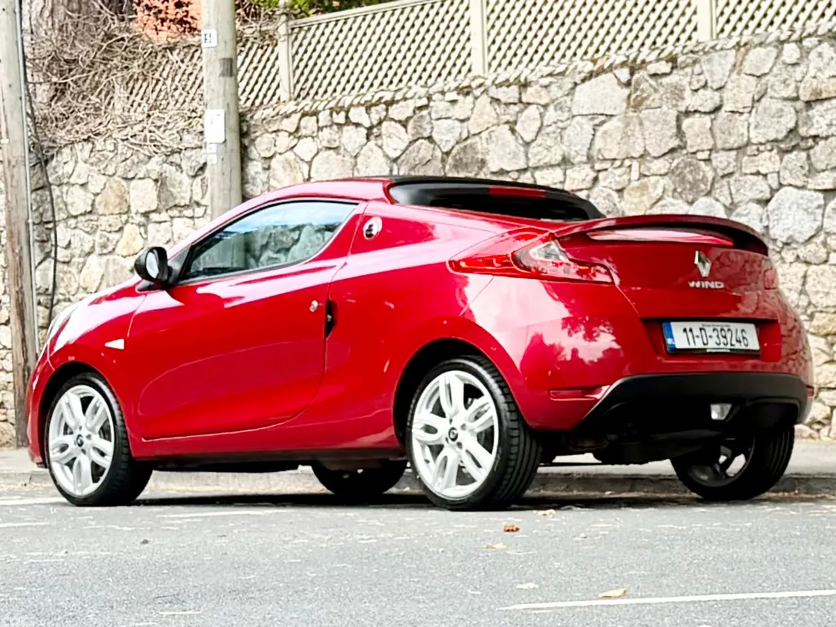 Renault Wind Convertible, Petrol, 2011, Red