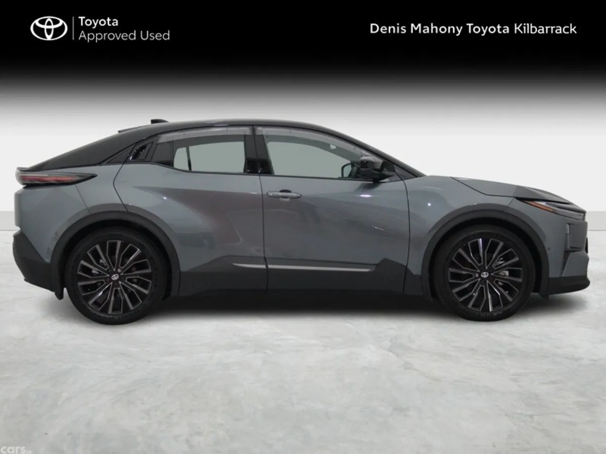 Toyota C-HR Estate, Electric, 2026, Green