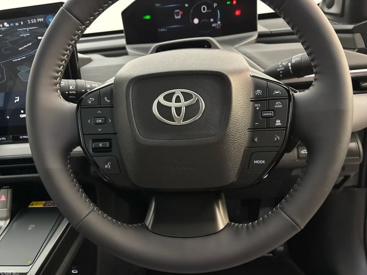 Toyota C-HR Estate, Electric, 2026, Green
