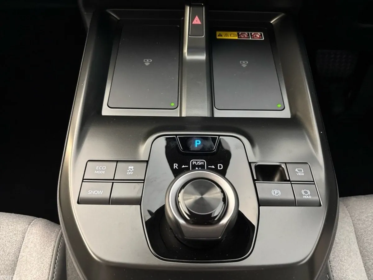 Toyota C-HR Estate, Electric, 2026, Green