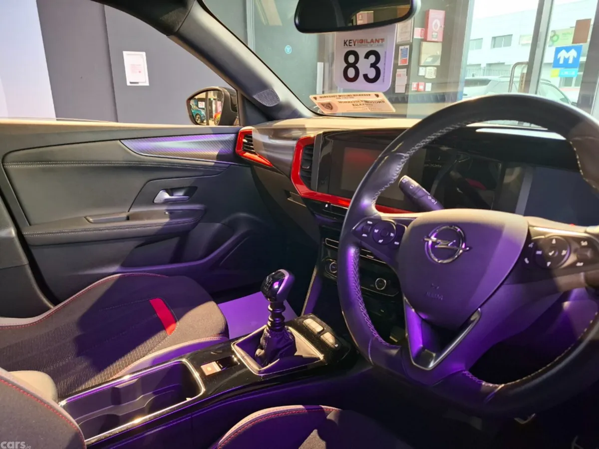 Opel Mokka MPV, Diesel, 2022, Red