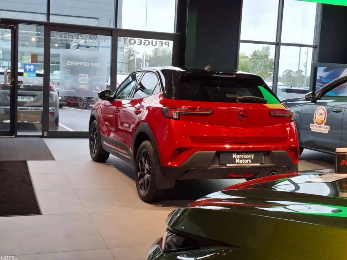 Opel Mokka MPV, Diesel, 2022, Red