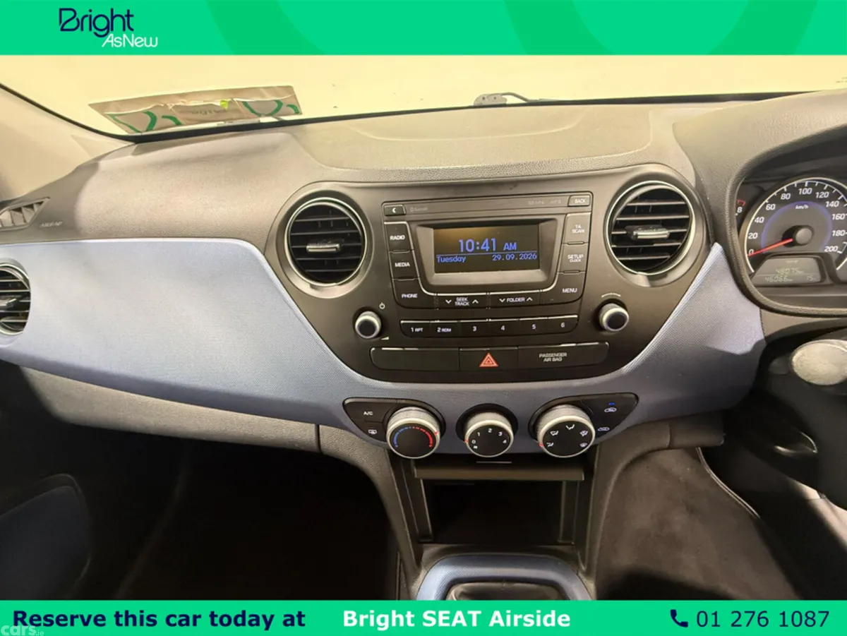 Hyundai i10 Hatchback, Petrol, 2019, Blue