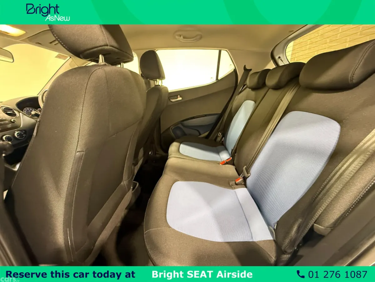 Hyundai i10 Hatchback, Petrol, 2019, Blue