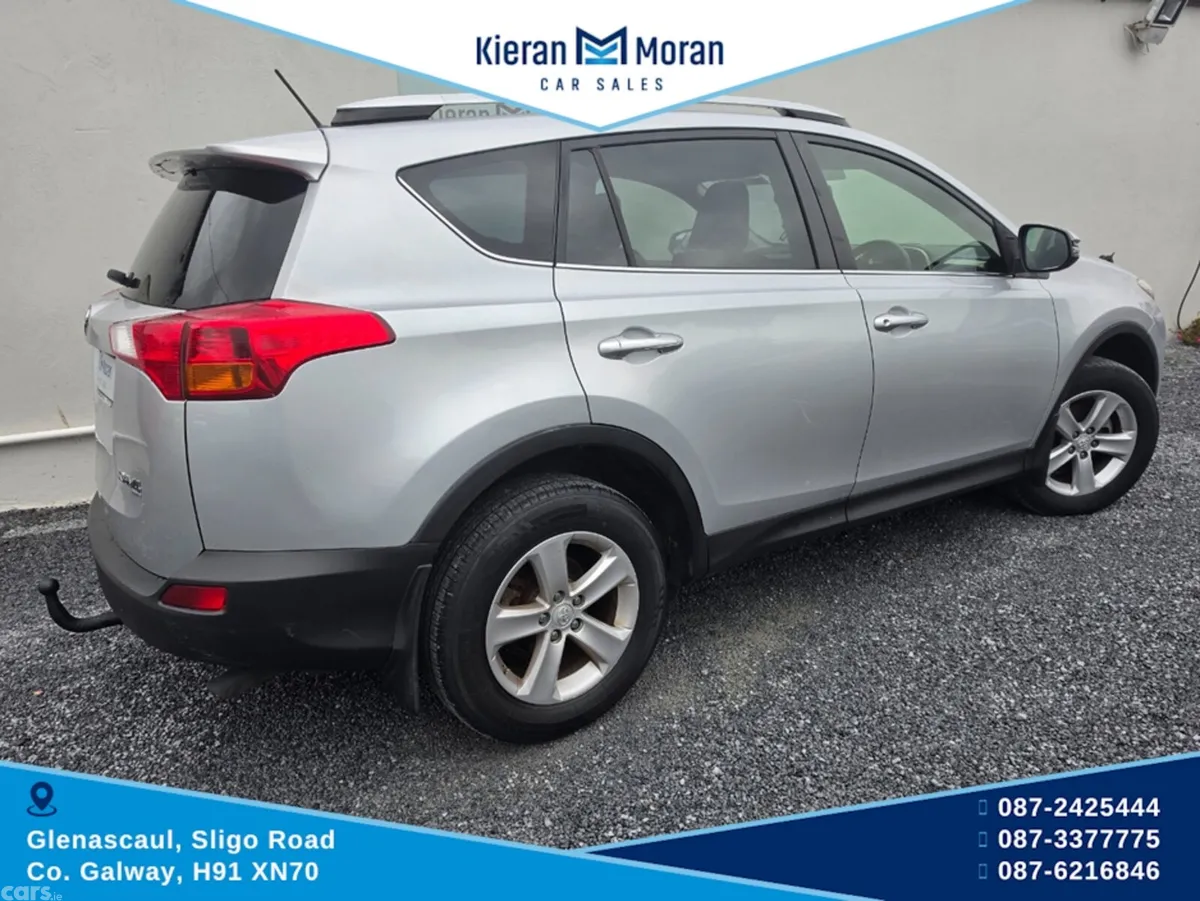 Toyota RAV4 MPV, Diesel, 2014, Silver