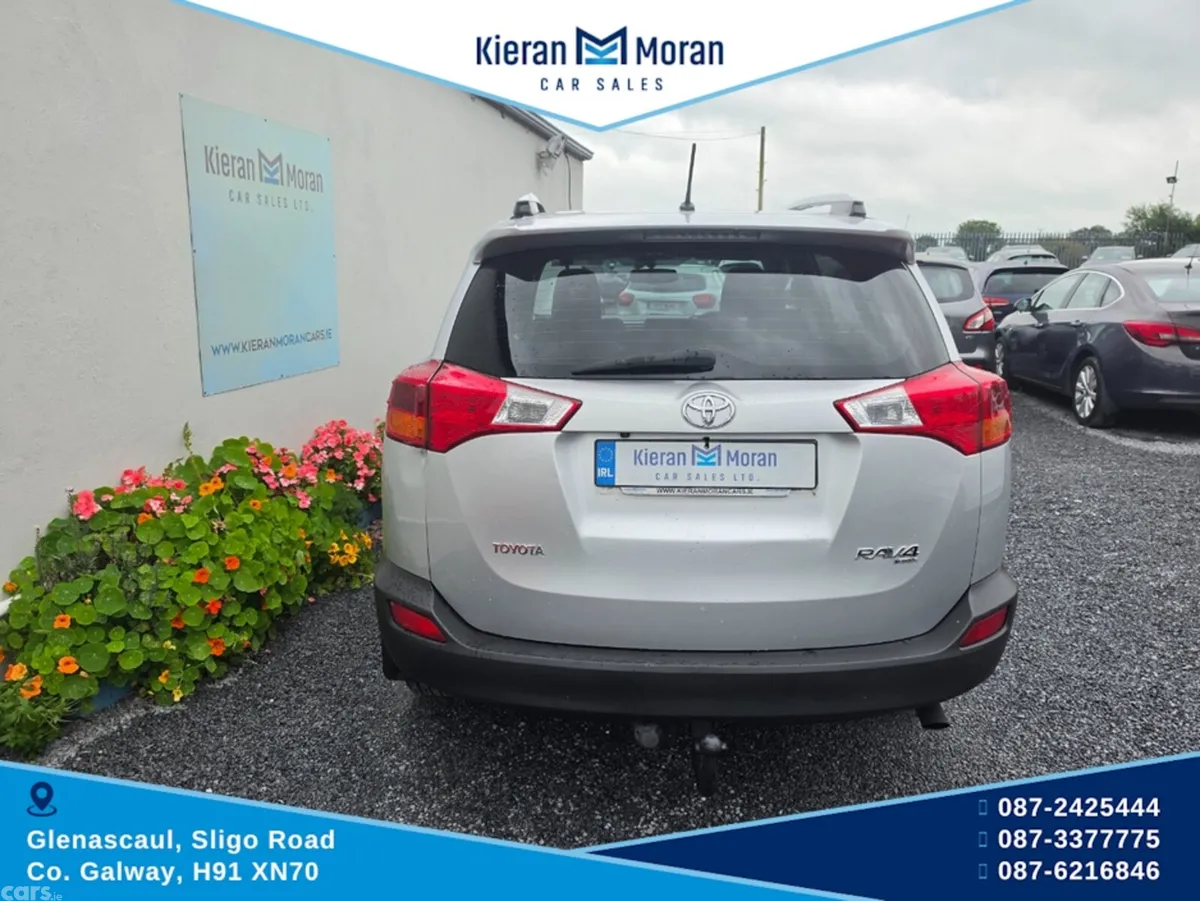 Toyota RAV4 MPV, Diesel, 2014, Silver
