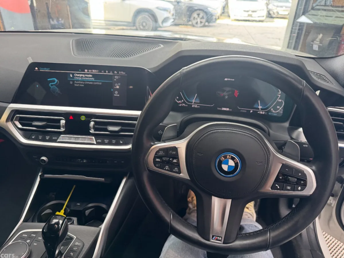 BMW 3-Series Saloon, Petrol Plug-in Hybrid, 2022, White