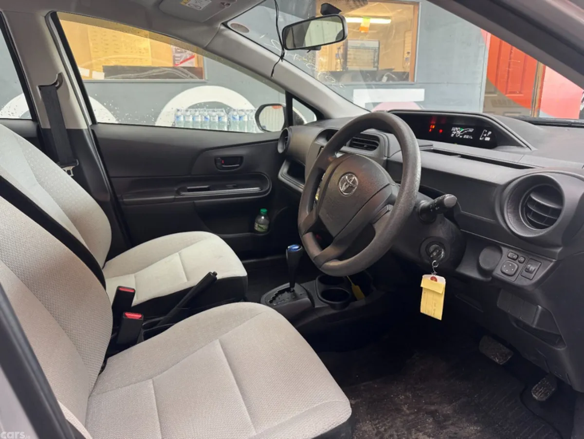 Toyota Aqua Hatchback, Petrol Hybrid, 2021, Silver