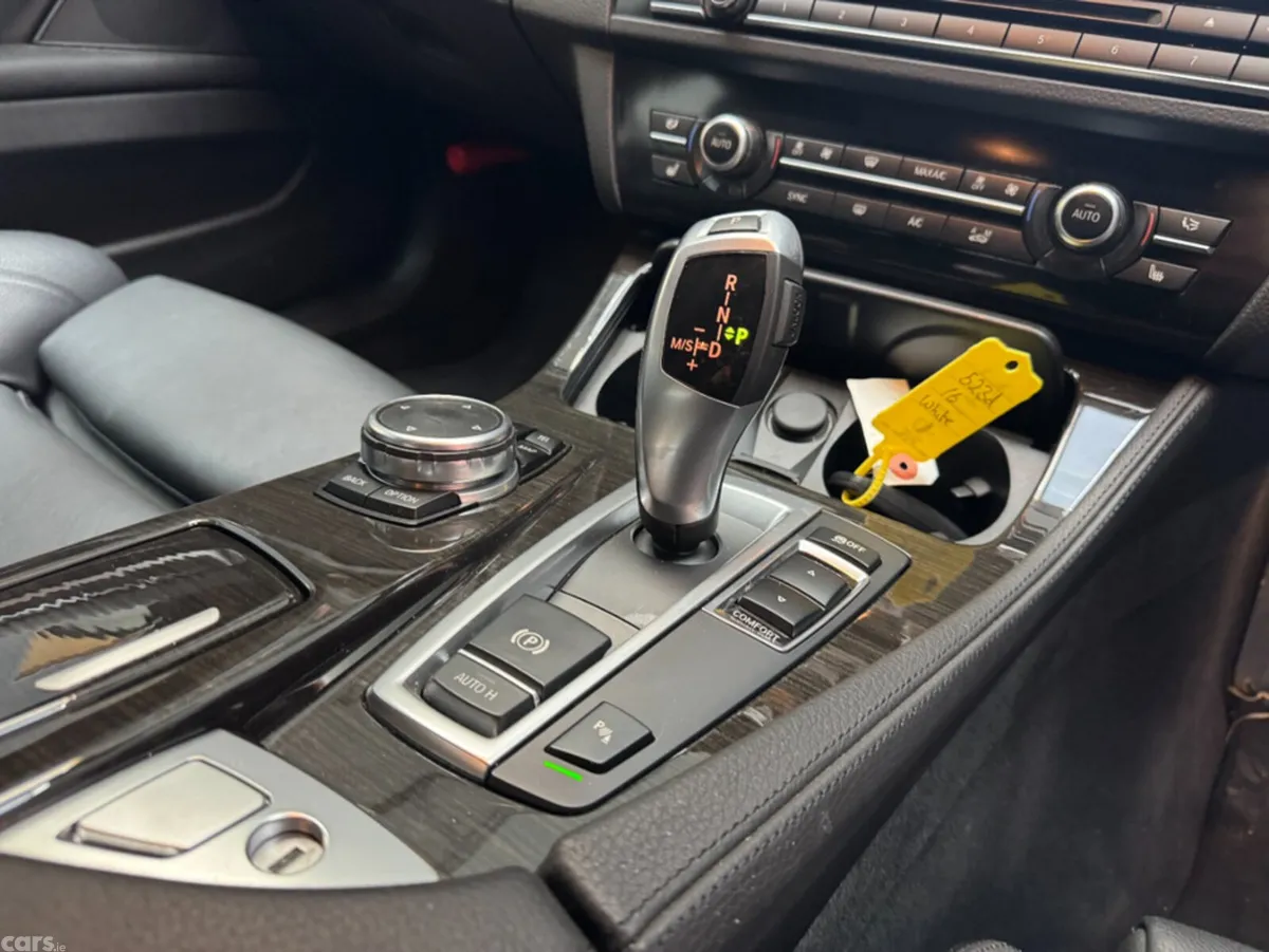 BMW 5-Series Estate, Diesel, 2016, White