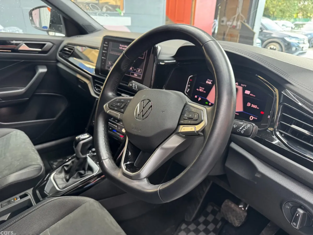 Volkswagen T-Roc SUV, Diesel, 2024, White