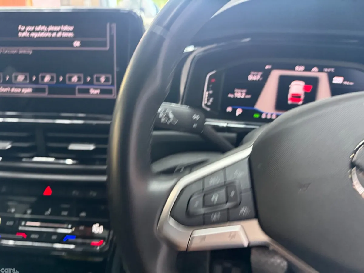 Volkswagen T-Roc SUV, Diesel, 2024, White