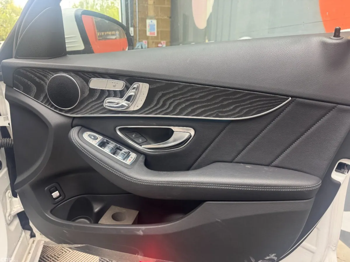 Mercedes-Benz C-Class Saloon, Diesel, 2018, White