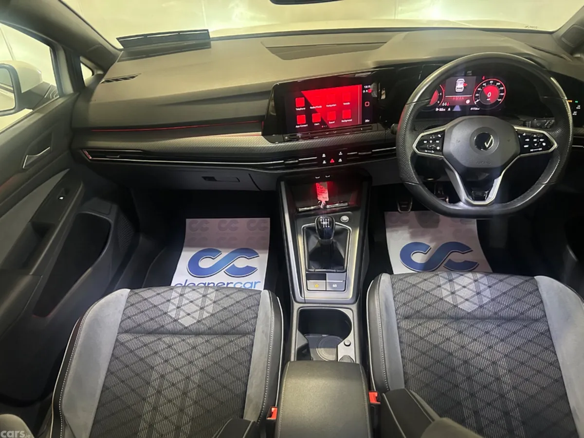 Volkswagen Golf Hatchback, Diesel, 2022, White