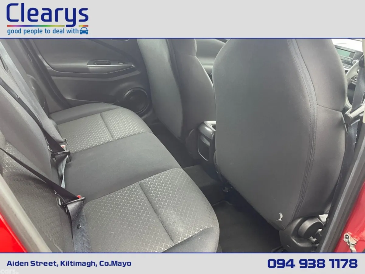 Nissan Juke MPV, Petrol, 2023, Red
