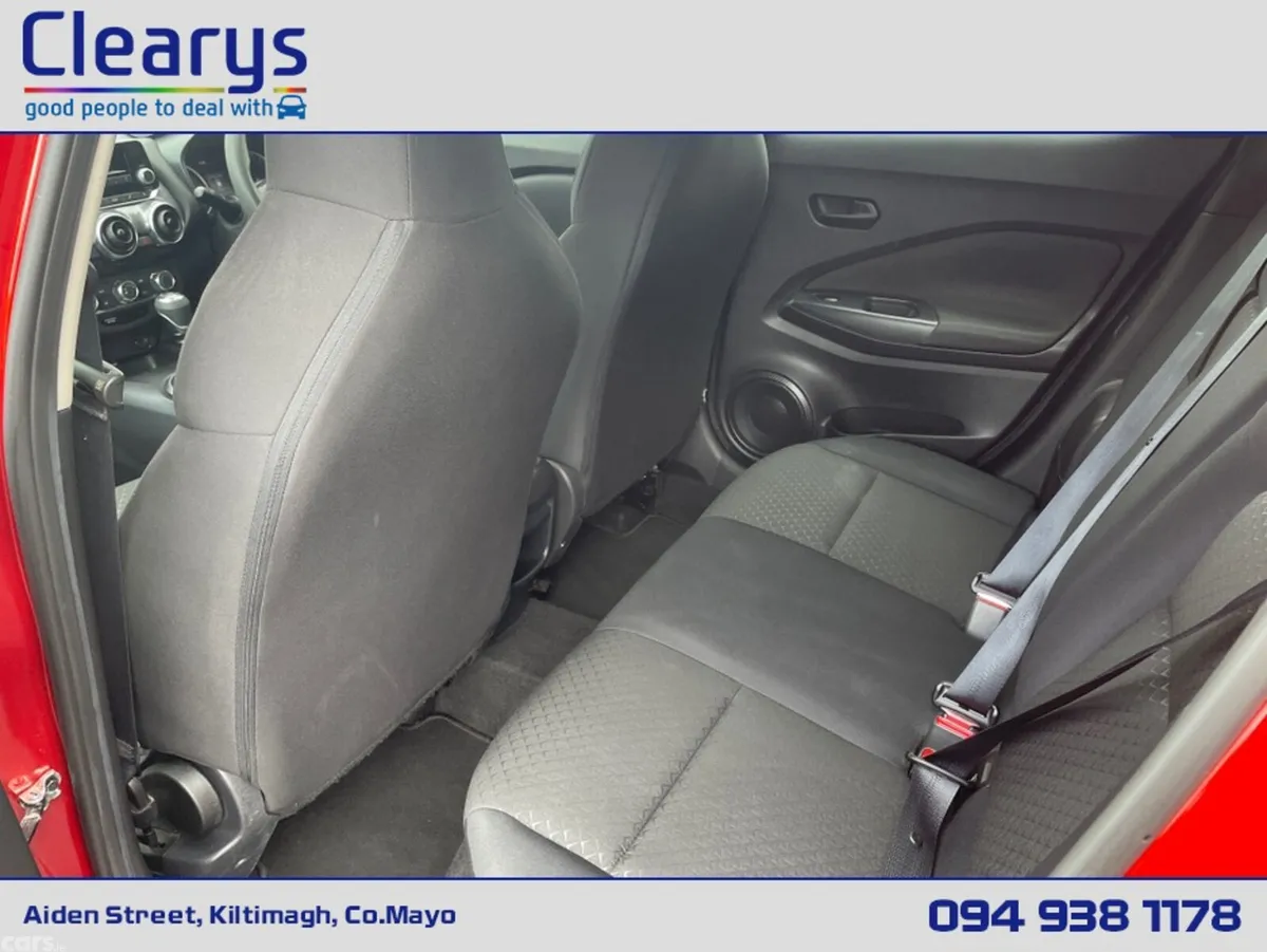 Nissan Juke MPV, Petrol, 2023, Red