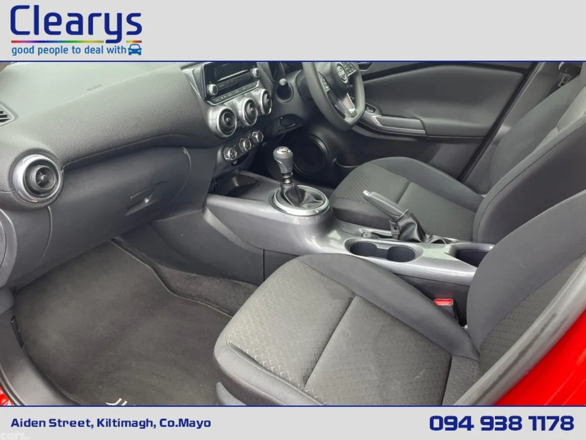 Nissan Juke MPV, Petrol, 2023, Red