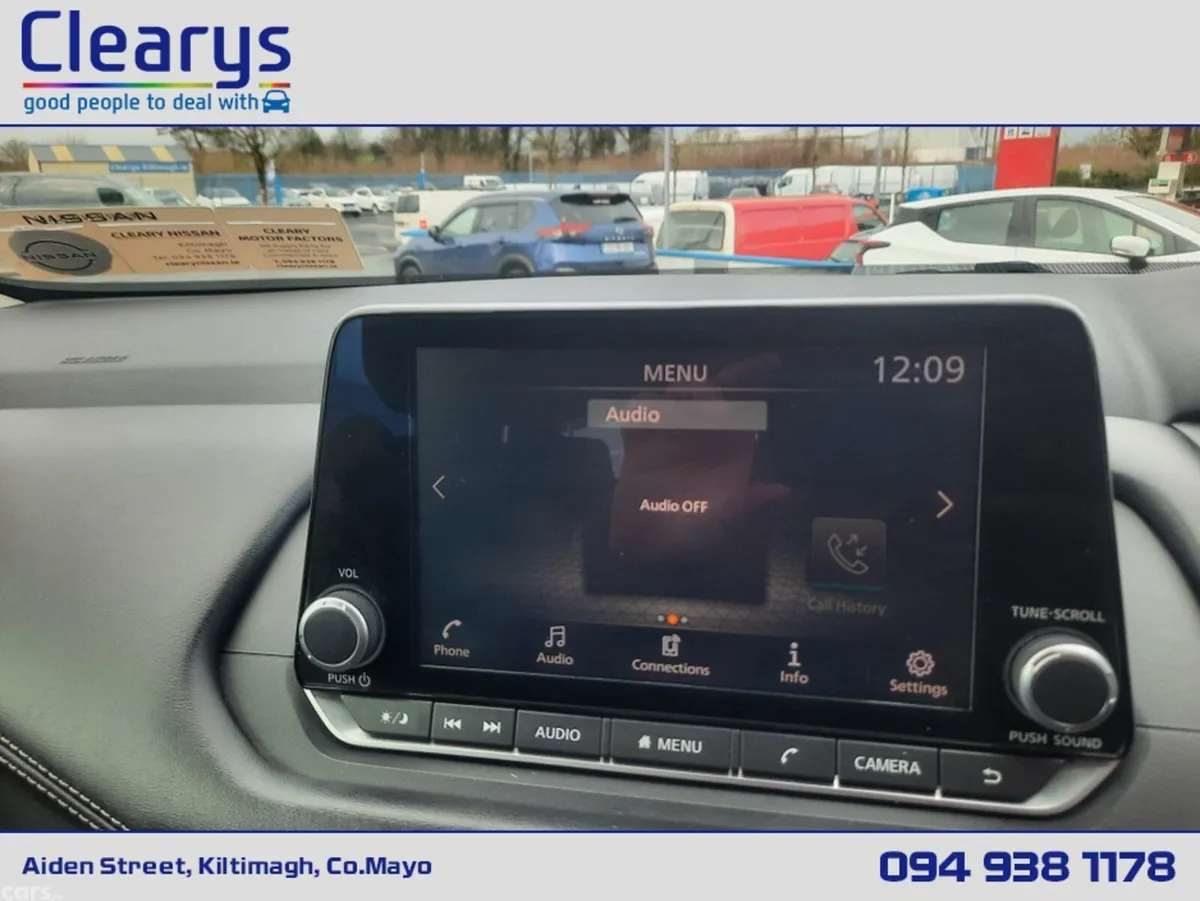 Nissan Qashqai MPV, Petrol, 2024, White