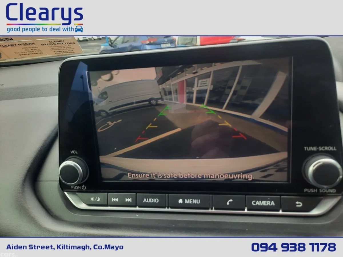 Nissan Qashqai MPV, Petrol, 2024, White