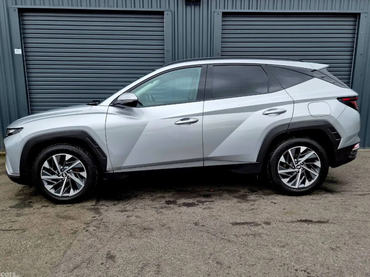 Hyundai Tucson MPV, Diesel, 2023, Grey