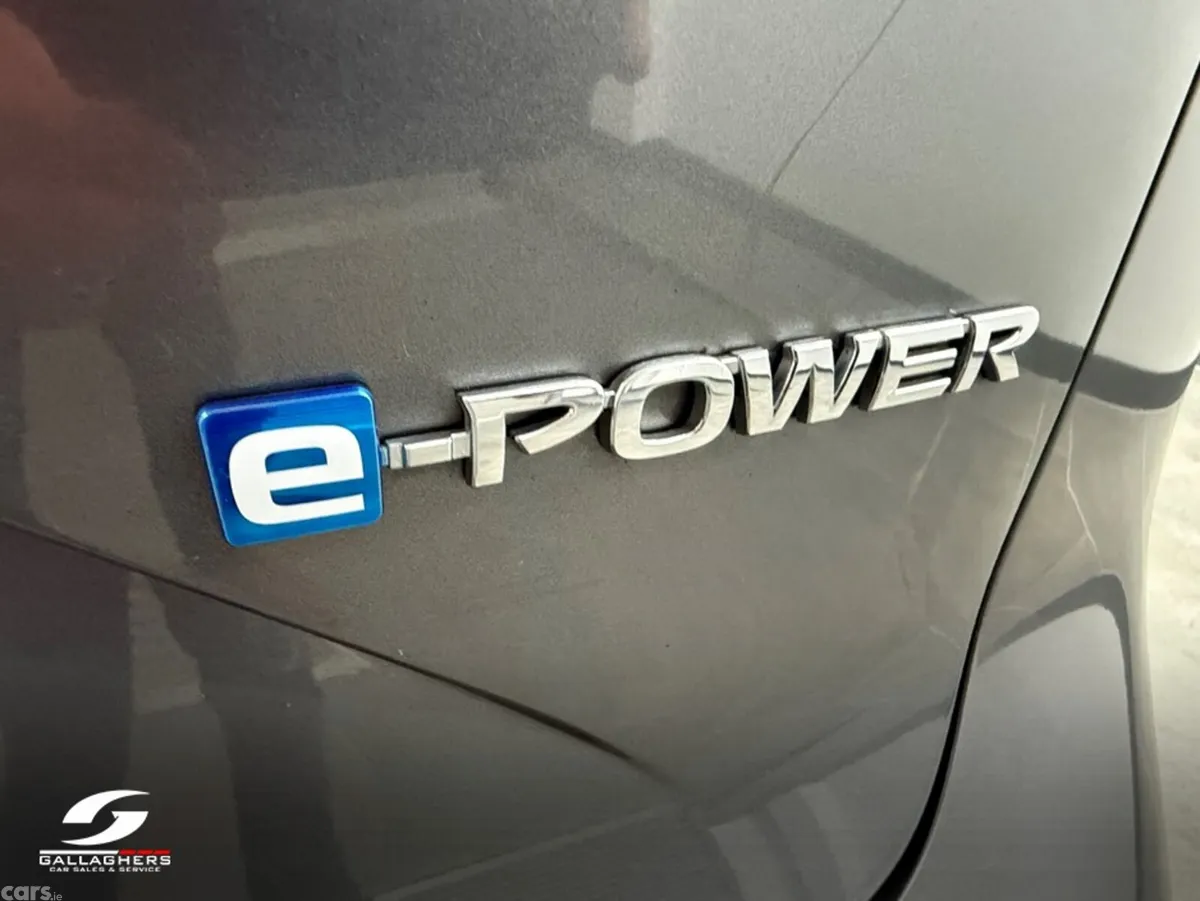 Nissan Qashqai MPV, Petrol Hybrid, 2023, Grey