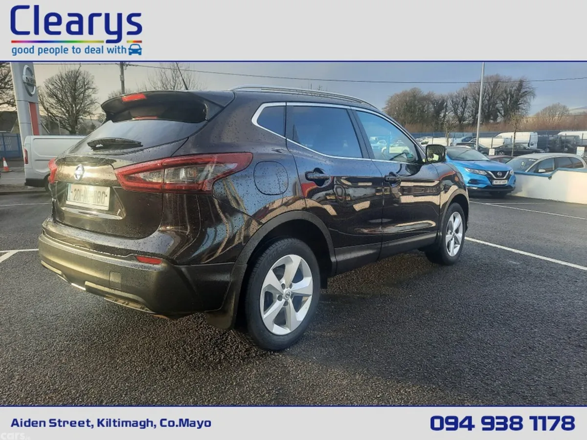Nissan Qashqai MPV, Diesel, 2020, Purple