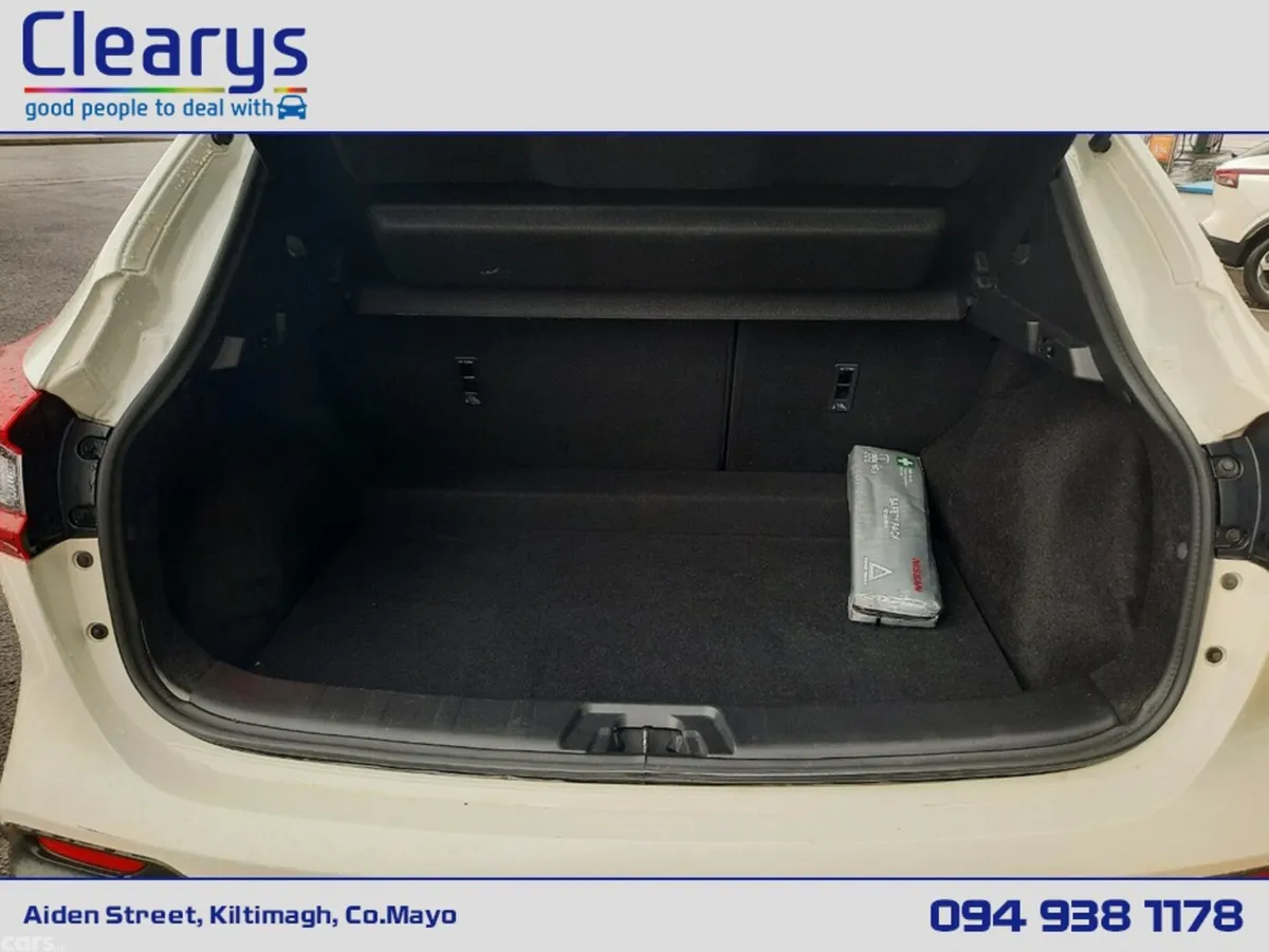 Nissan Qashqai MPV, Diesel, 2021, White