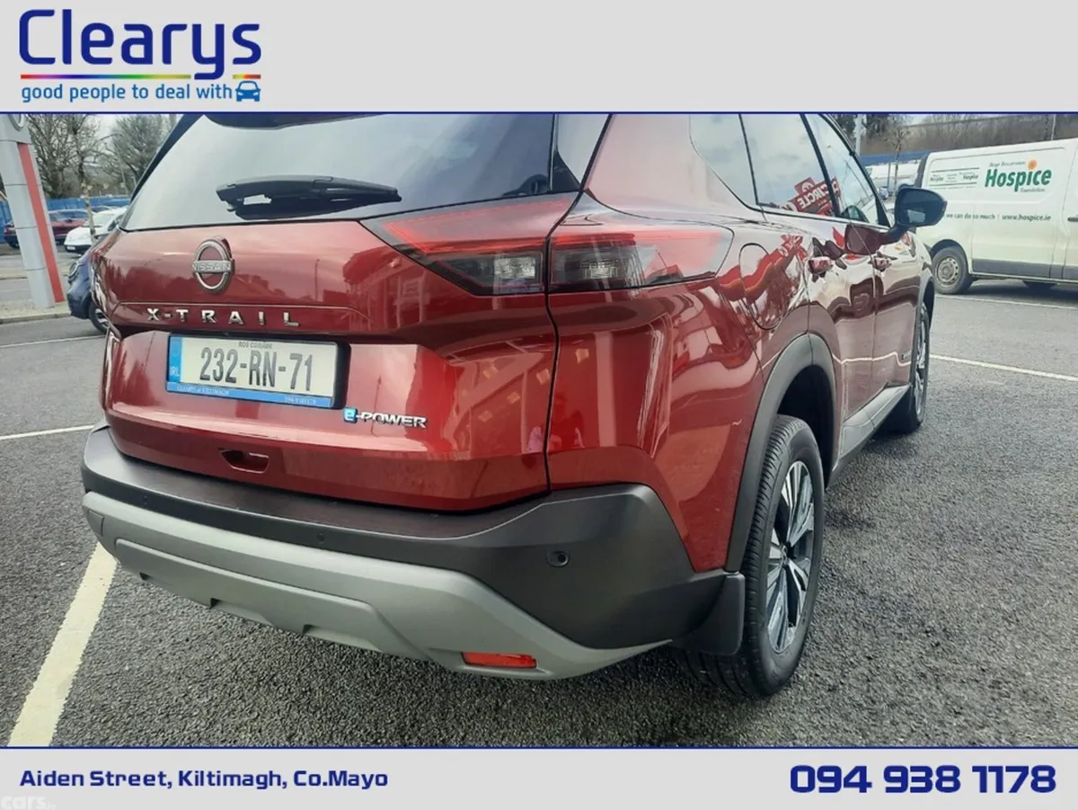 Nissan X-Trail MPV, Petrol Hybrid, 2023, Red
