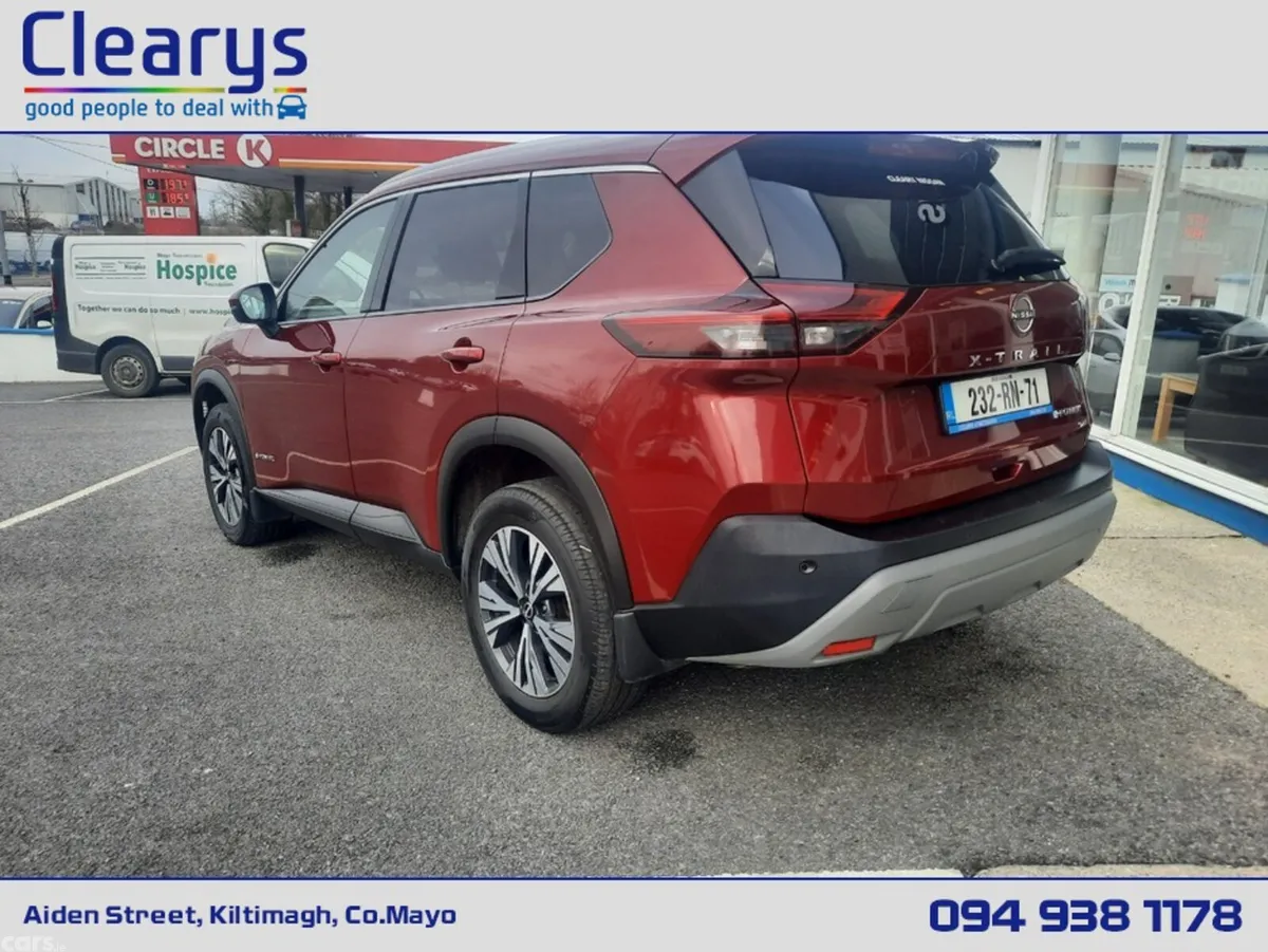 Nissan X-Trail MPV, Petrol Hybrid, 2023, Red