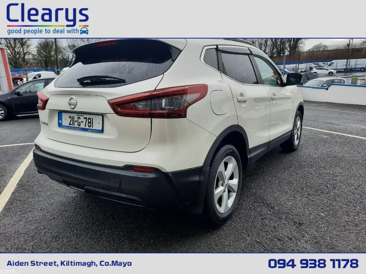 Nissan Qashqai MPV, Diesel, 2021, White