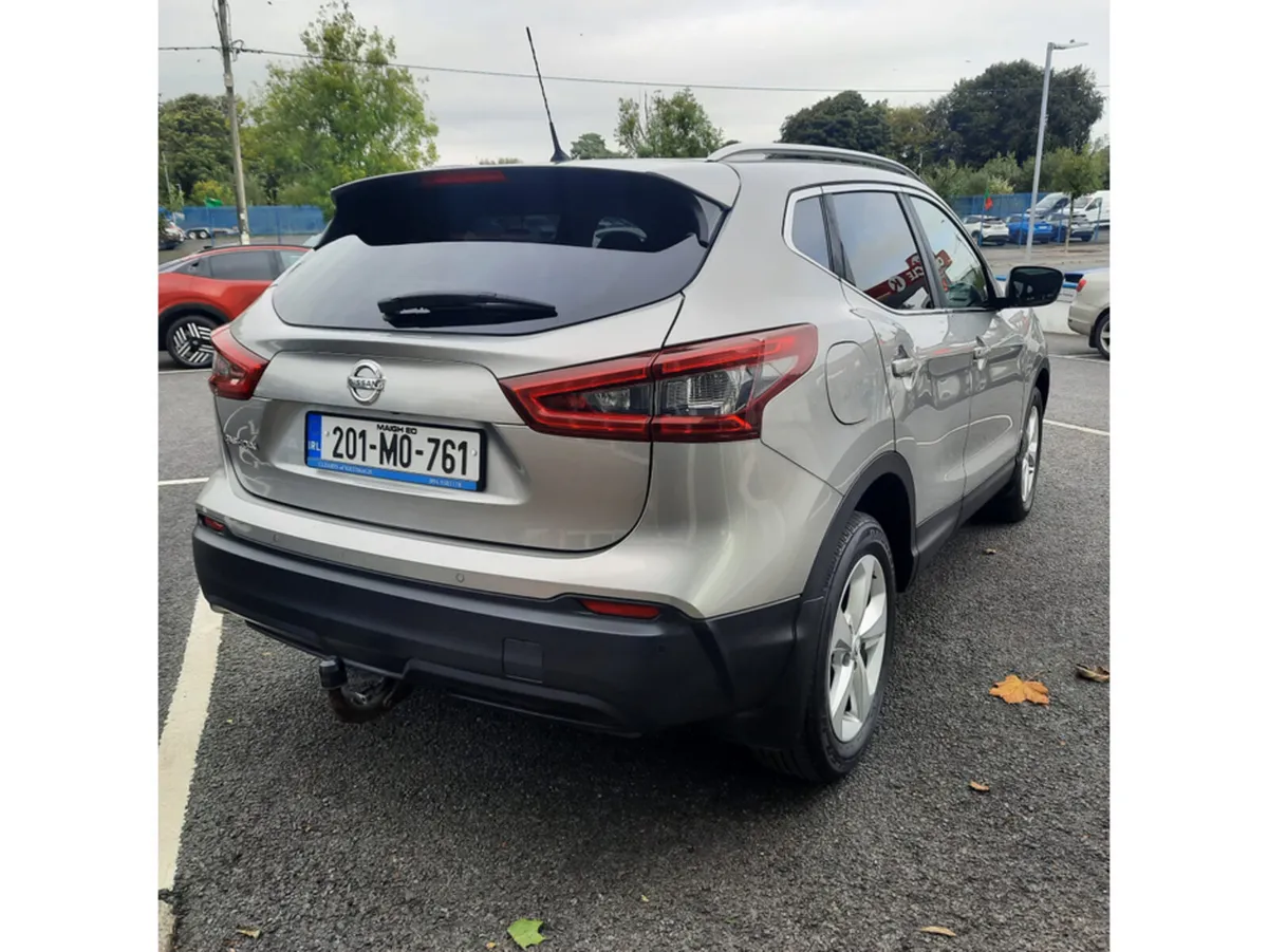 Nissan Qashqai MPV, Diesel, 2020, Grey