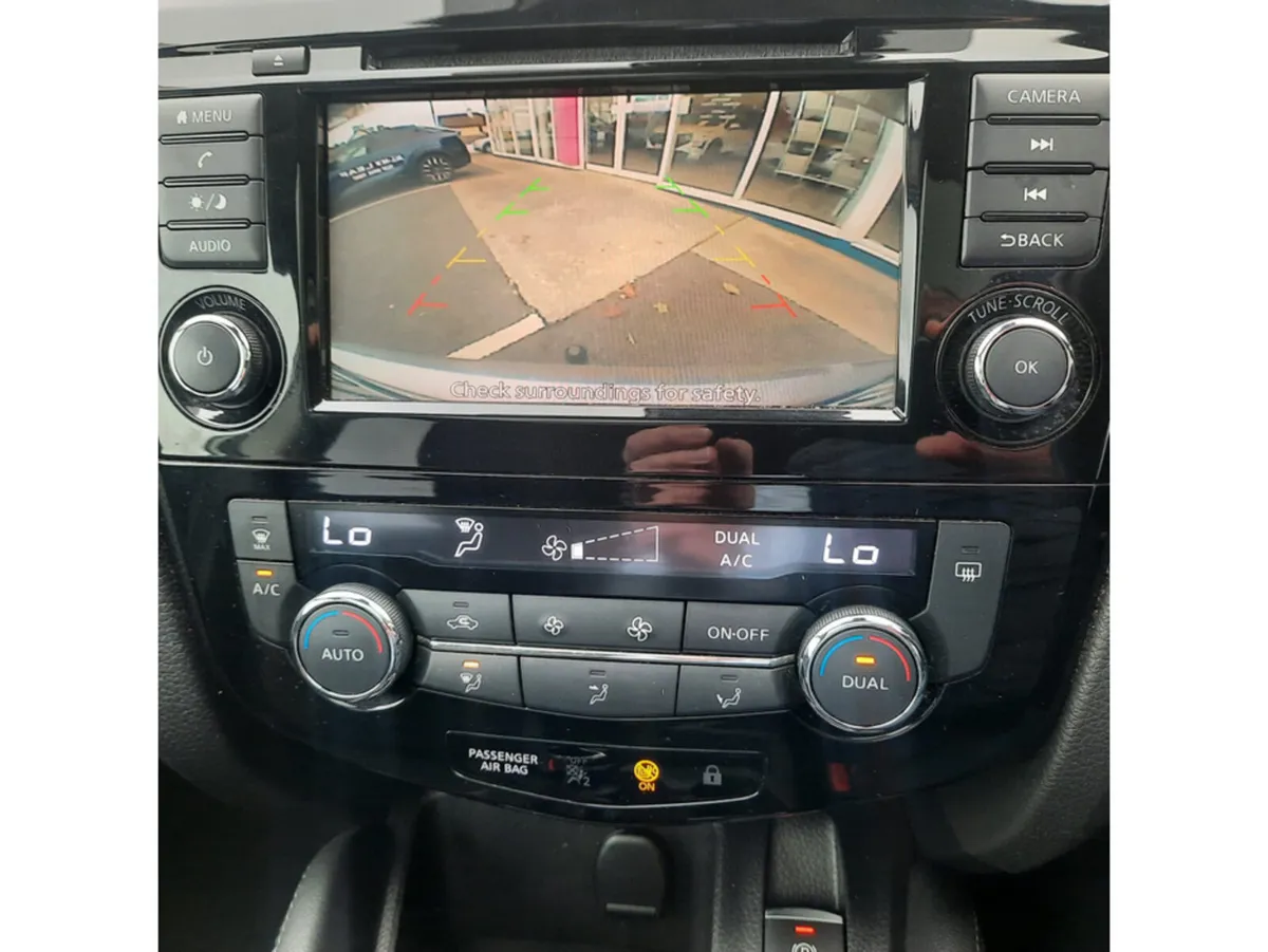 Nissan Qashqai MPV, Diesel, 2020, Grey