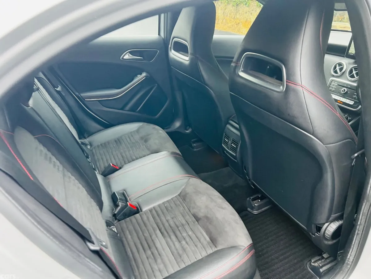 Mercedes-Benz A-Class Hatchback, Diesel, 2017, Silver