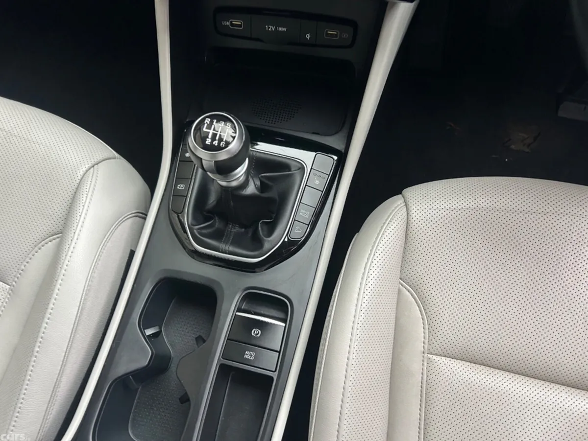 Hyundai Tucson MPV, Diesel, 2022, Grey