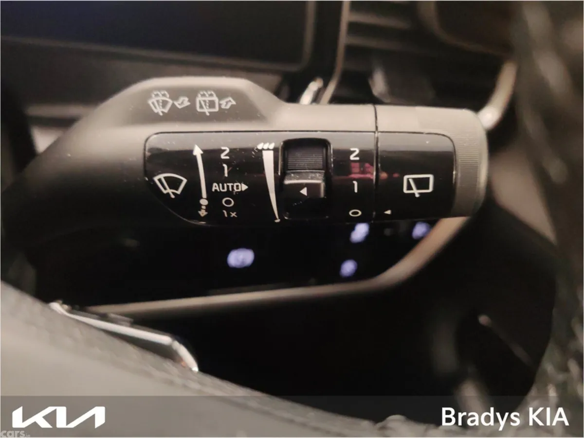 Kia Sportage MPV, Diesel, 2025, Blue