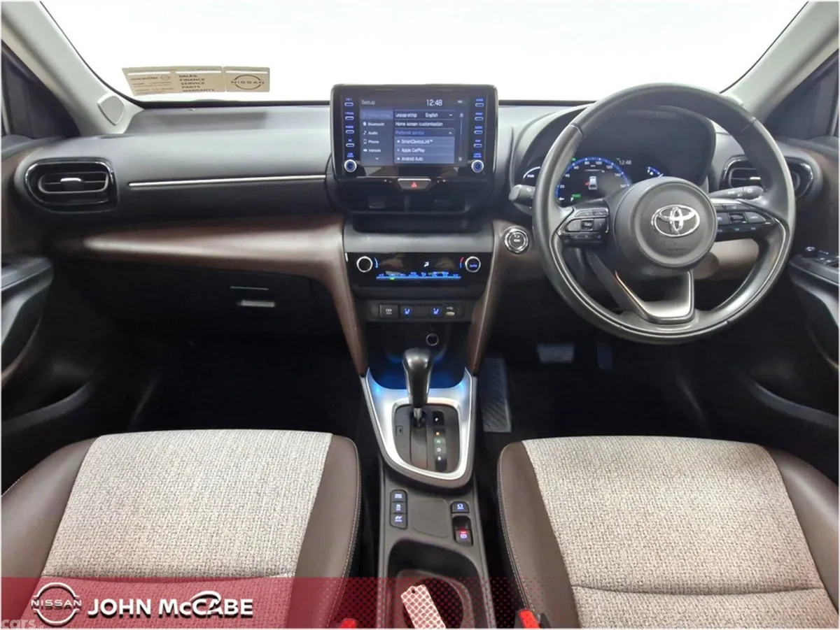 Toyota Yaris Cross Hatchback, Petrol Hybrid, 2021, Blue