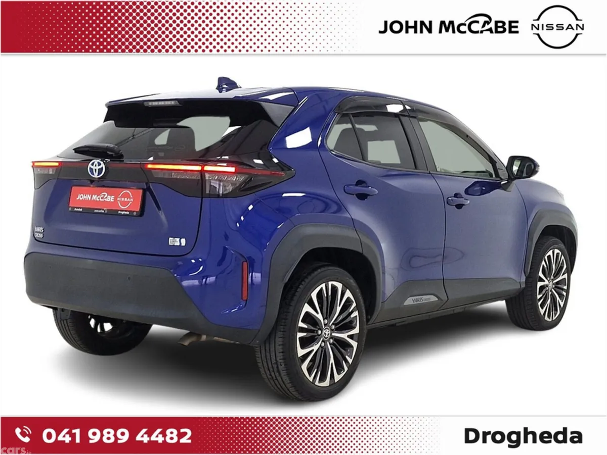 Toyota Yaris Cross Hatchback, Petrol Hybrid, 2021, Blue