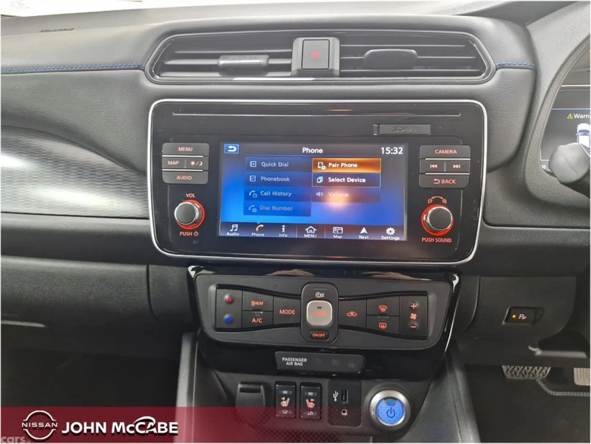 Nissan Leaf Hatchback, Electric, 2019, White