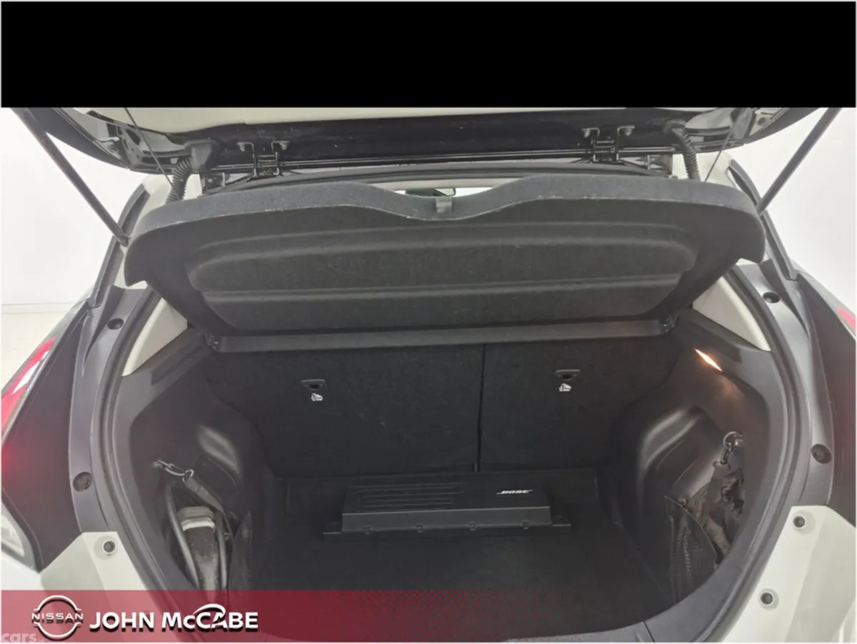 Nissan Leaf Hatchback, Electric, 2019, White