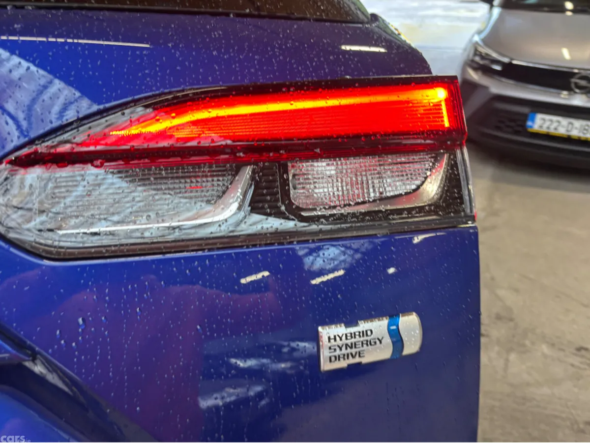 Toyota Corolla Cross Hatchback, Petrol Hybrid, 2024, Blue