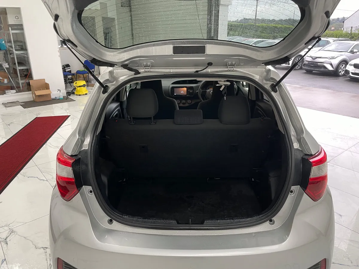 Toyota Vitz Hatchback, Petrol, 2018, Silver