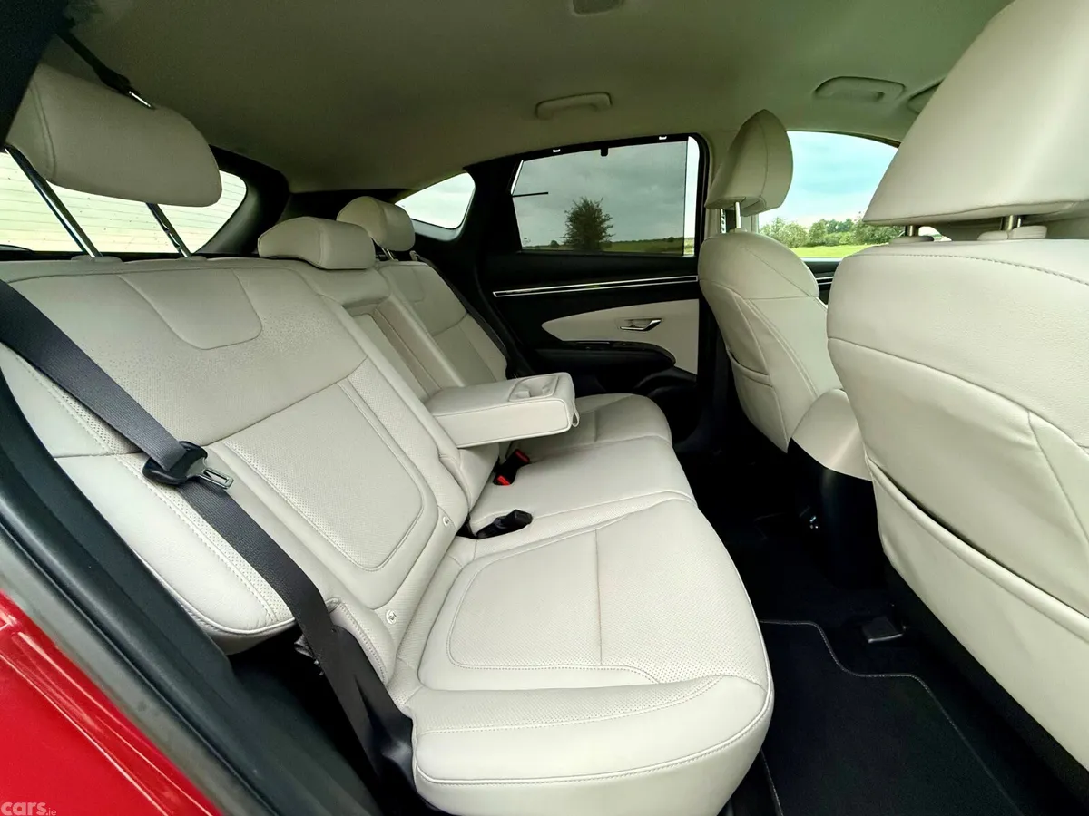 Hyundai Tucson SUV, Petrol Plug-in Hybrid, 2021, Red