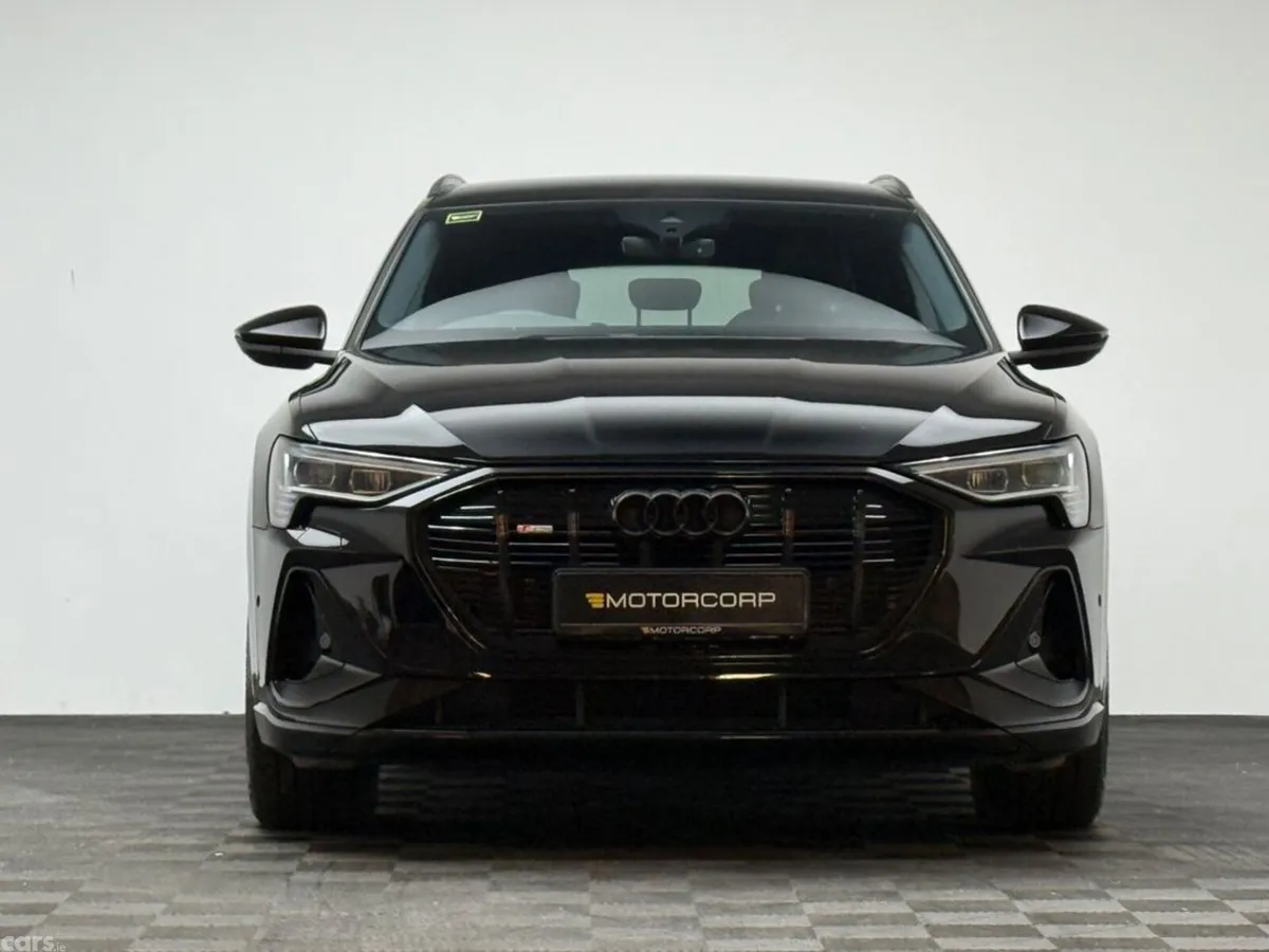 Audi e-tron SUV, Electric, 2023, Black